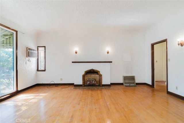 735 E Verdugo Avenue, Burbank, CA 91501