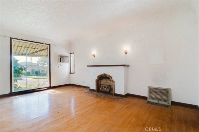 735 E Verdugo Avenue, Burbank, CA 91501