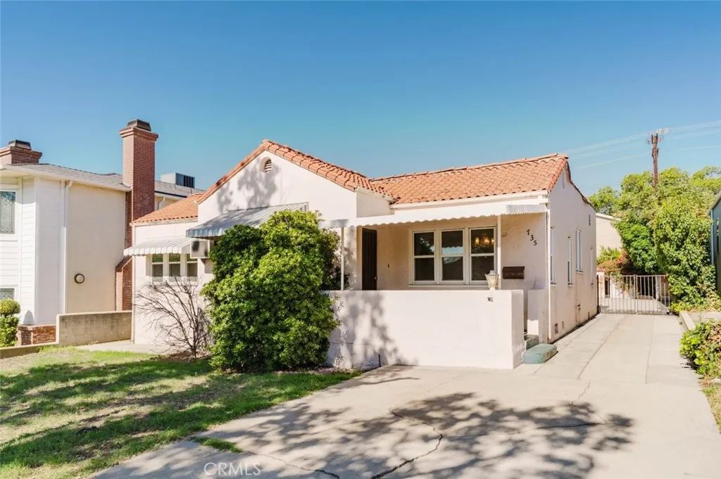 735 E Verdugo Avenue, Burbank, CA 91501