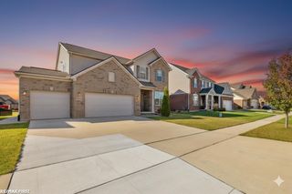 55321 Demaret Drive, Macomb Twp, MI 48042