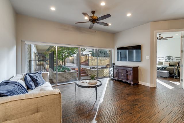 6211 W Northwest Highway G115, Dallas, TX 75225