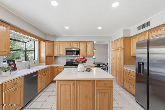 7241 S TERRACE Road, Tempe, AZ 85283