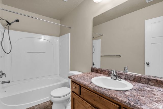 927 N INDEPENDENCE AVE, Provo, UT 84604