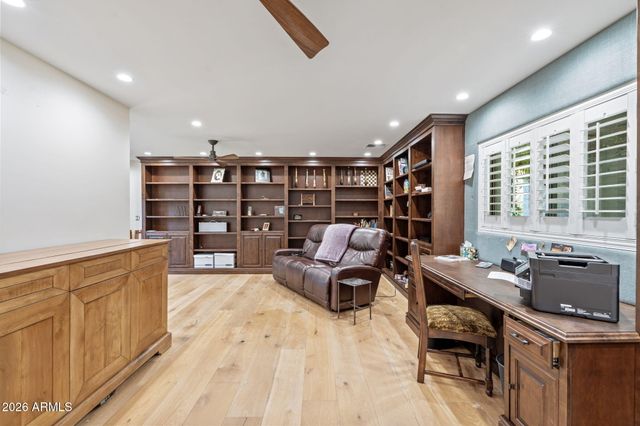 6524 N 61ST Street, Paradise Valley, AZ 85253