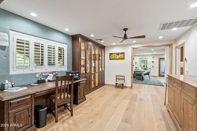 6524 N 61ST Street, Paradise Valley, AZ 85253