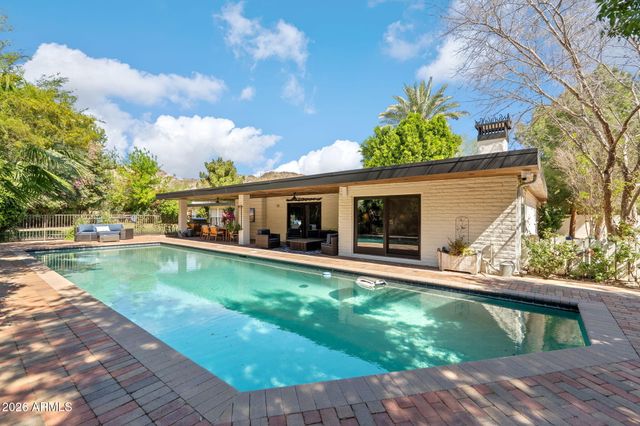 6524 N 61ST Street, Paradise Valley, AZ 85253