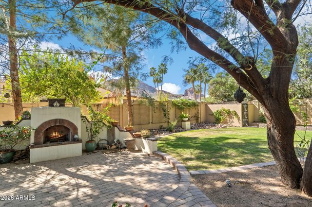 6524 N 61ST Street, Paradise Valley, AZ 85253