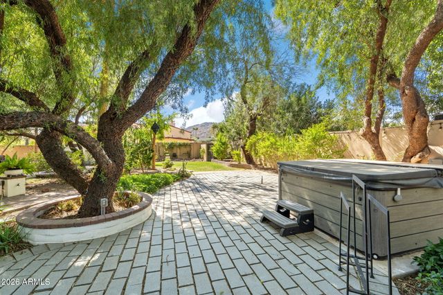 6524 N 61ST Street, Paradise Valley, AZ 85253