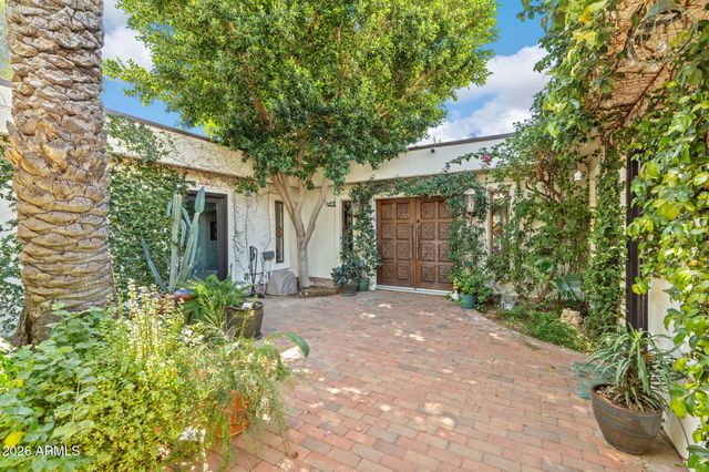 6524 N 61ST Street, Paradise Valley, AZ 85253