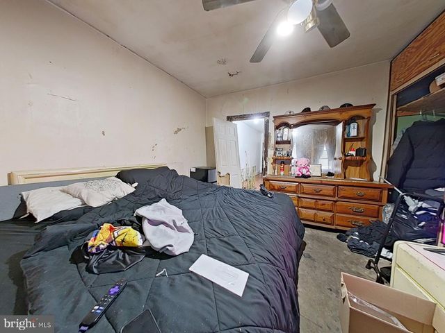 6125 PINE ST, Philadelphia, PA 19143