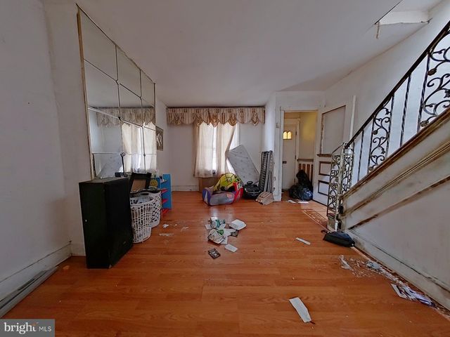 6125 PINE ST, Philadelphia, PA 19143