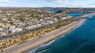 368 Hemlock Ave, Carlsbad, CA 92008