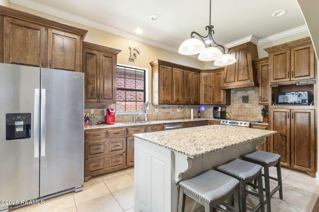 106 Grazing Trace, Lafayette, LA 70508