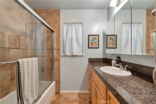 16207 Summershade, La Mirada, CA 90638