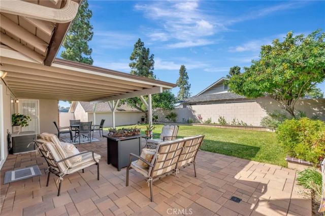16207 Summershade, La Mirada, CA 90638