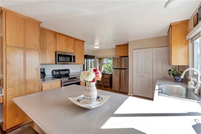 16207 Summershade, La Mirada, CA 90638