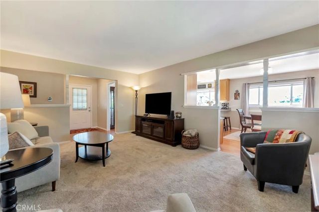 16207 Summershade, La Mirada, CA 90638