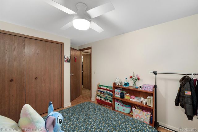 975 Woodlane Drive, Rochester Hills, MI 48307