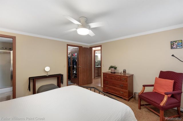 975 Woodlane Drive, Rochester Hills, MI 48307