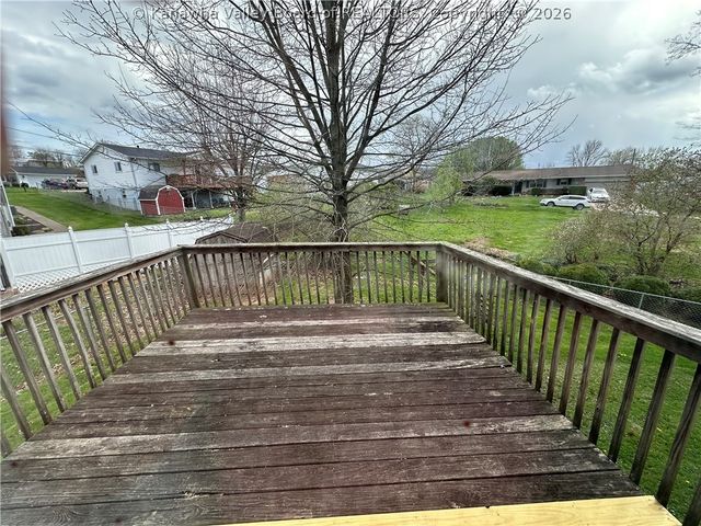 5204 Avery Circle, Cross Lanes, WV 25313