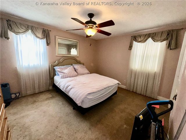 5204 Avery Circle, Cross Lanes, WV 25313