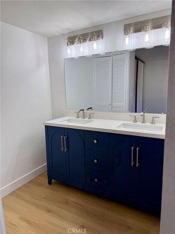 21930 Marylee 98, Woodland Hills, CA 91367