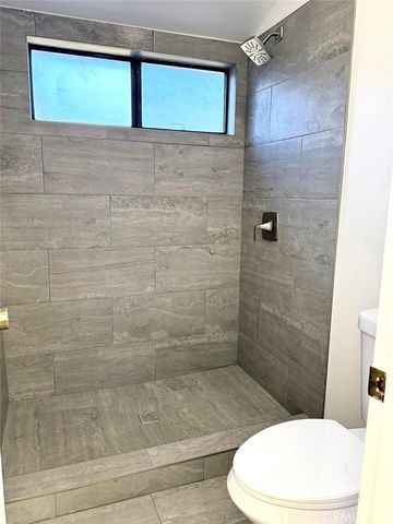 21930 Marylee 98, Woodland Hills, CA 91367