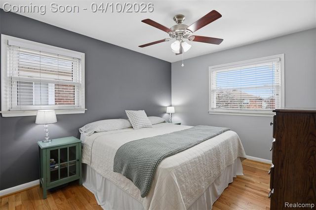 20801 Revere Street, Saint Clair Shores, MI 48080