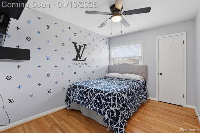 20801 Revere Street, Saint Clair Shores, MI 48080