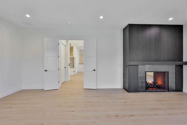 4123 W CORONA STREET, Tampa, FL 33629