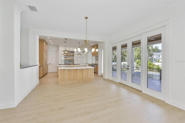 4123 W CORONA STREET, Tampa, FL 33629