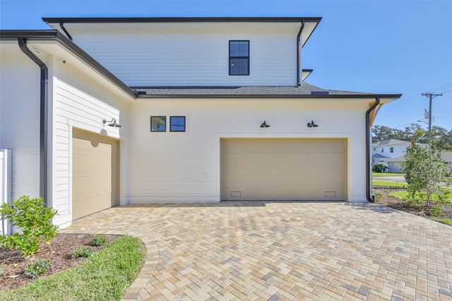 4123 W CORONA STREET, Tampa, FL 33629