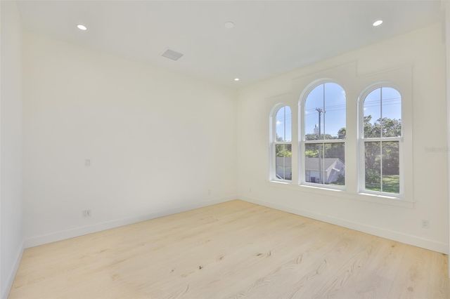 4123 W CORONA STREET, Tampa, FL 33629