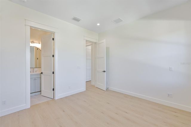 4123 W CORONA STREET, Tampa, FL 33629