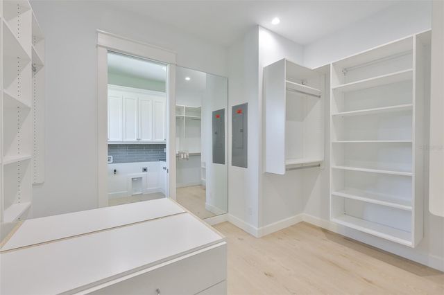 4123 W CORONA STREET, Tampa, FL 33629