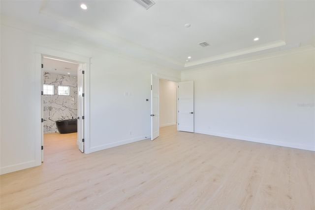 4123 W CORONA STREET, Tampa, FL 33629