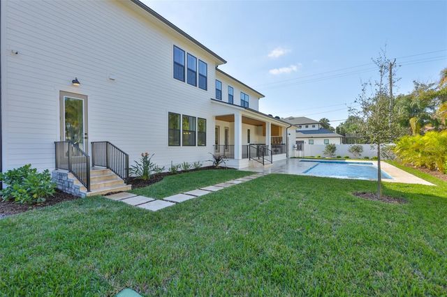 4123 W CORONA STREET, Tampa, FL 33629