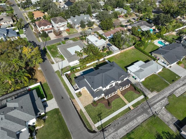 4123 W CORONA STREET, Tampa, FL 33629