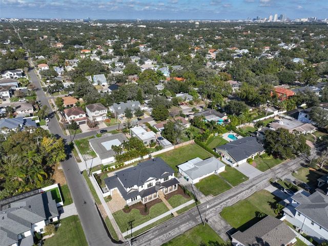 4123 W CORONA STREET, Tampa, FL 33629