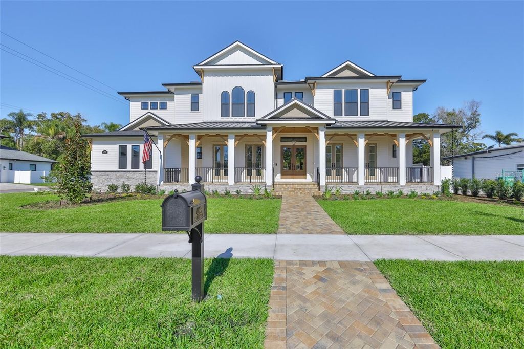 4123 W CORONA STREET, Tampa, FL 33629