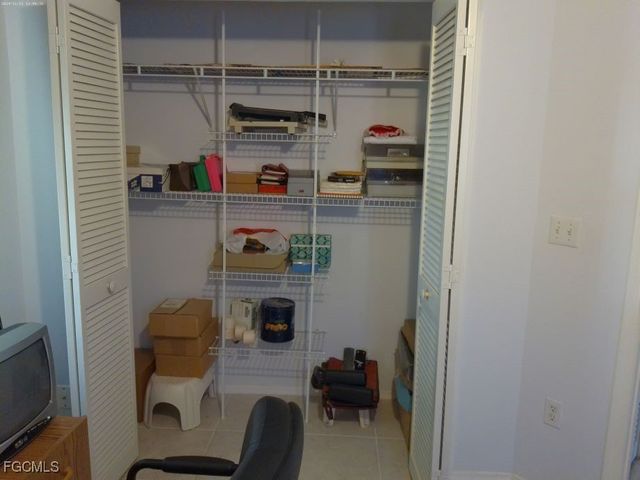 1040 SE 4th ST, Cape Coral, FL 33990