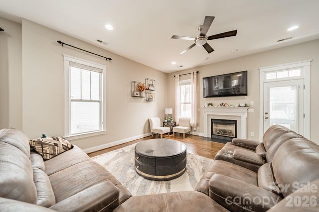 15328 Barnsbury Drive, Huntersville, NC 28078