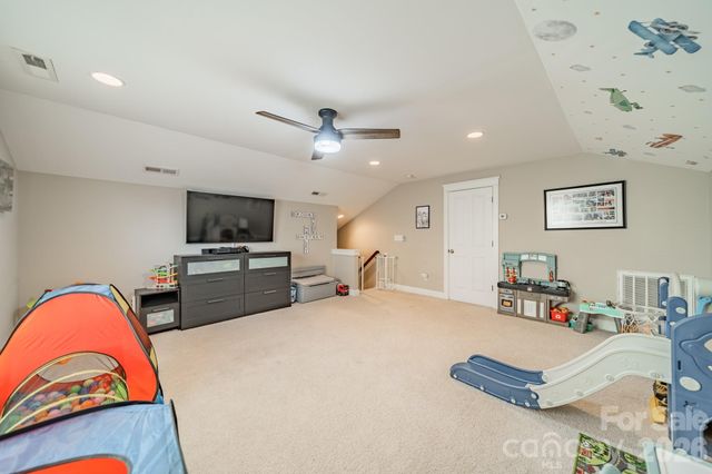 15328 Barnsbury Drive, Huntersville, NC 28078