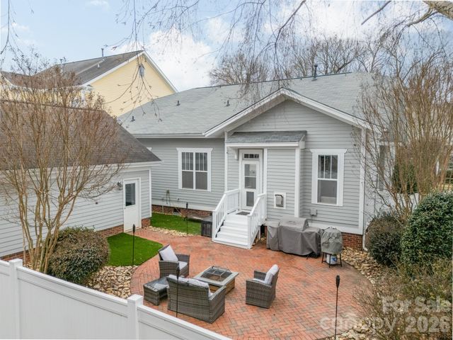 15328 Barnsbury Drive, Huntersville, NC 28078