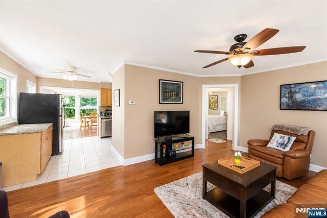 23 Algonquin Avenue, Rockaway Township, NJ 07866