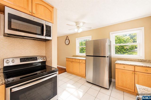 23 Algonquin Avenue, Rockaway Township, NJ 07866