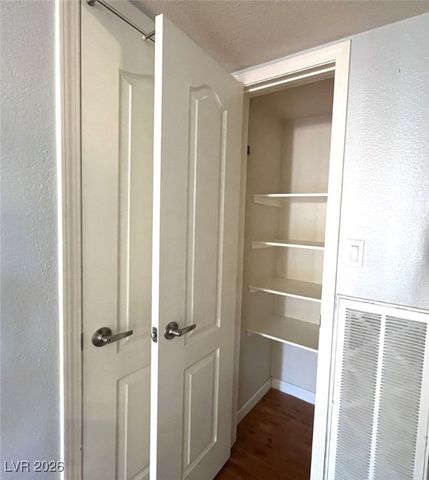 669 Oakmont Avenue 3701, Las Vegas, NV 89109