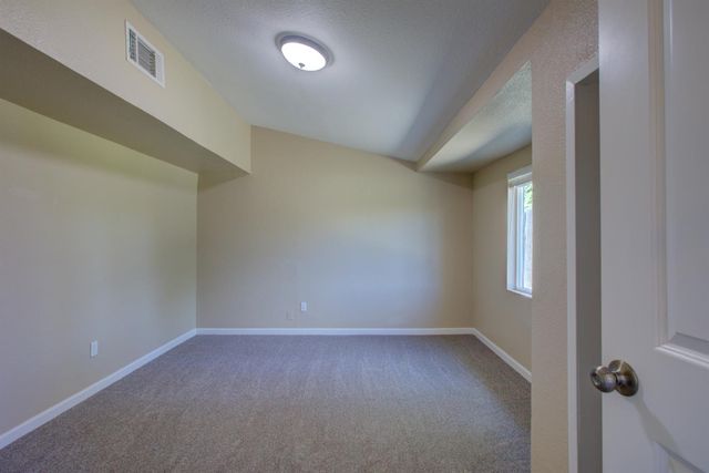 3735 Texas Ave, Riverbank, CA 95367