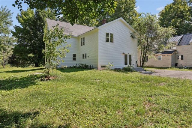 9 High Street, Boscawen, NH 03303