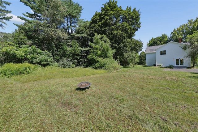 9 High Street, Boscawen, NH 03303